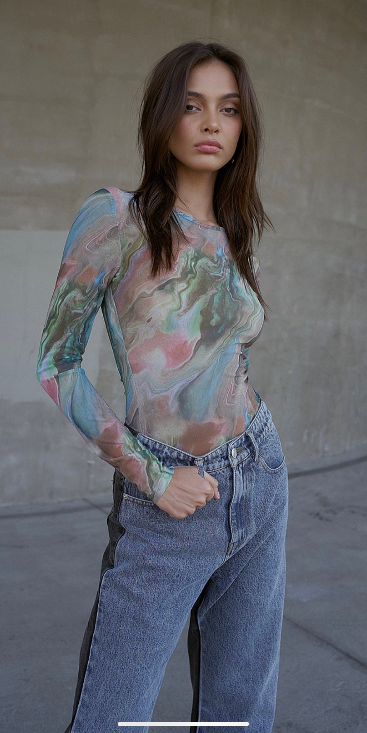 MARBLE MESH TOP
