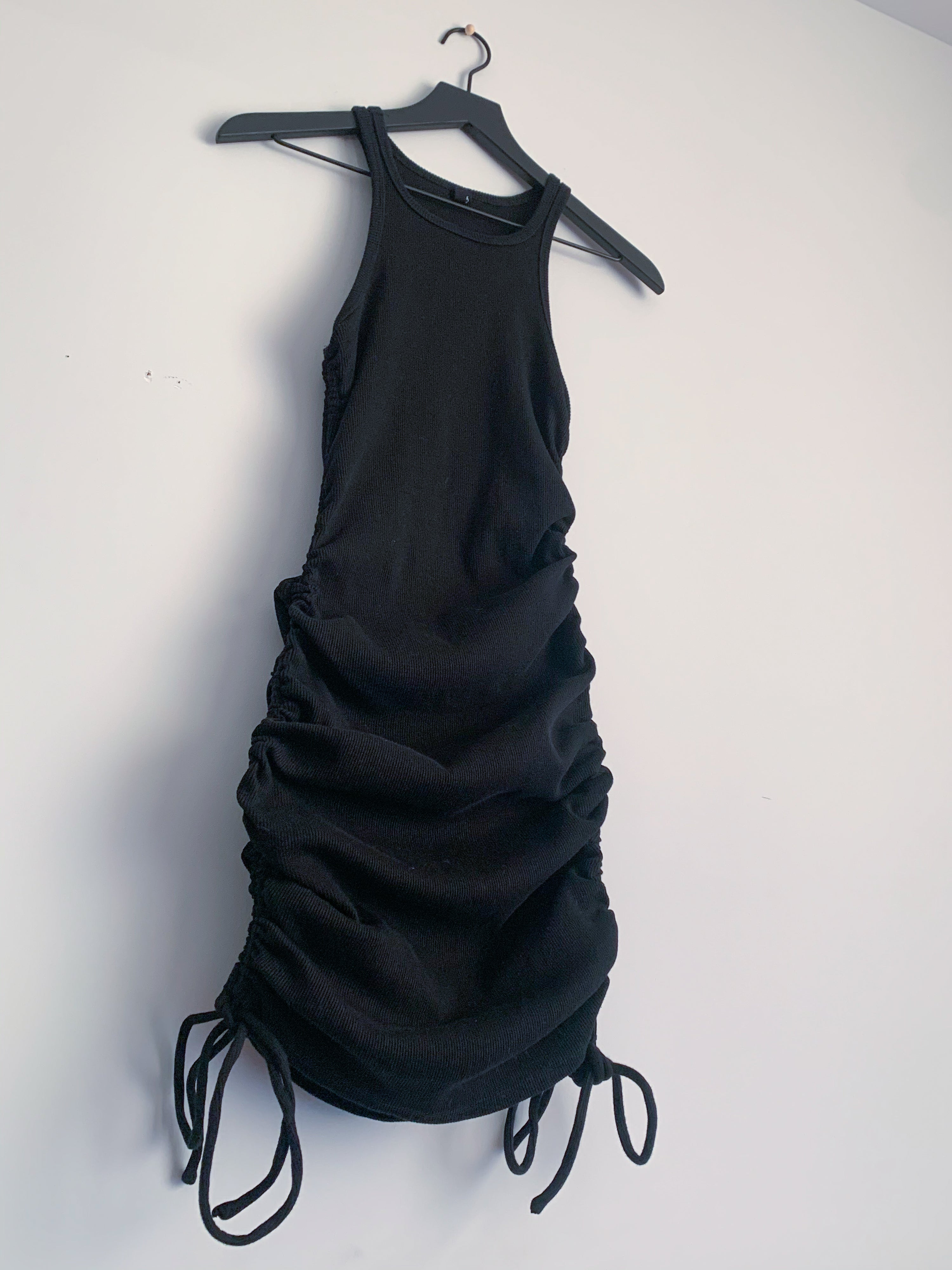 SLEEVELESS RIB KNIT DRESS